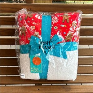 NIB Limited Edition Posh Peanut Candy Cane Lane Plush Patoo